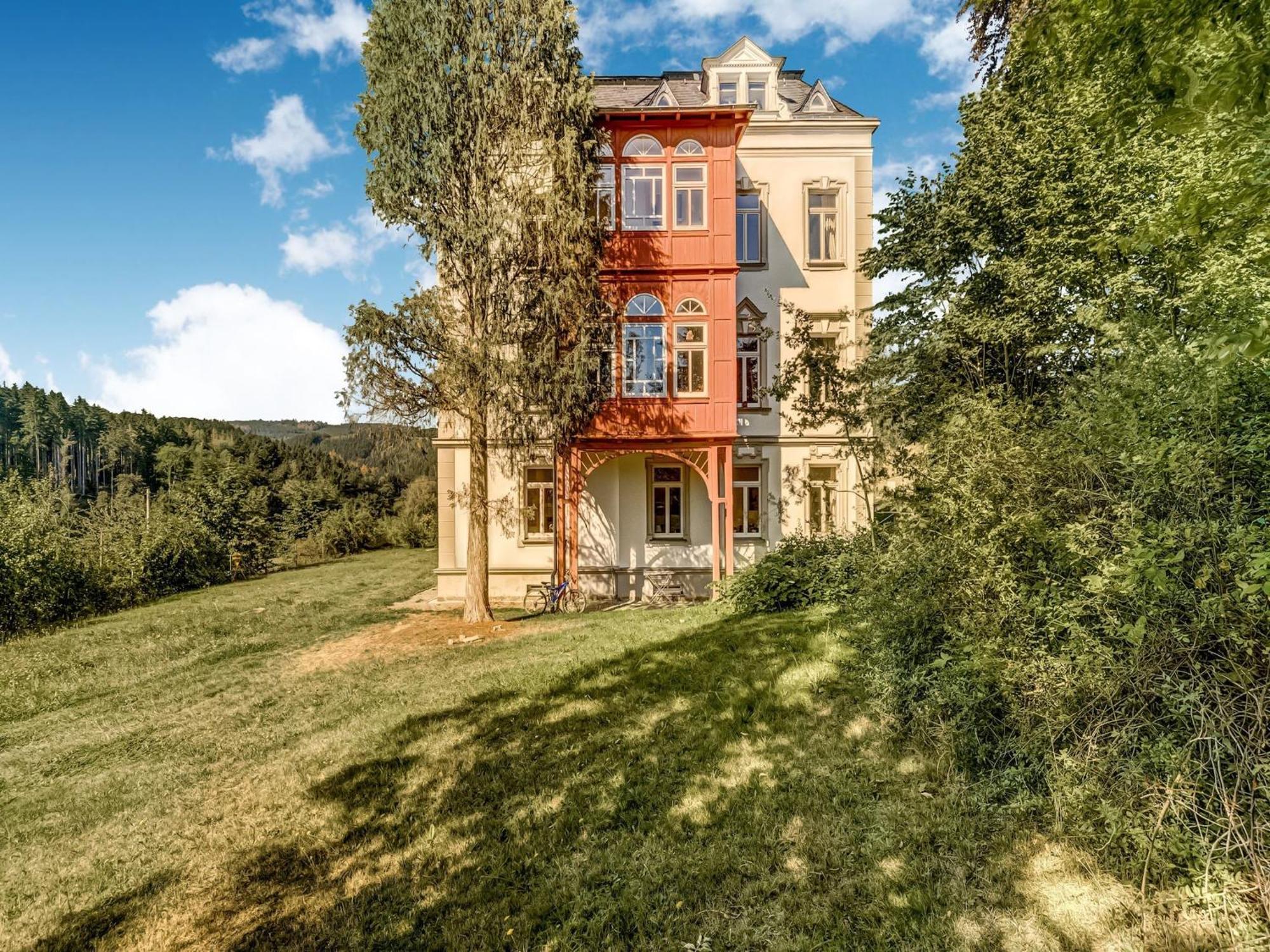 Alluring Villa In Grunhainichen Borstendorf With Garden Leubsdorf Buitenkant foto