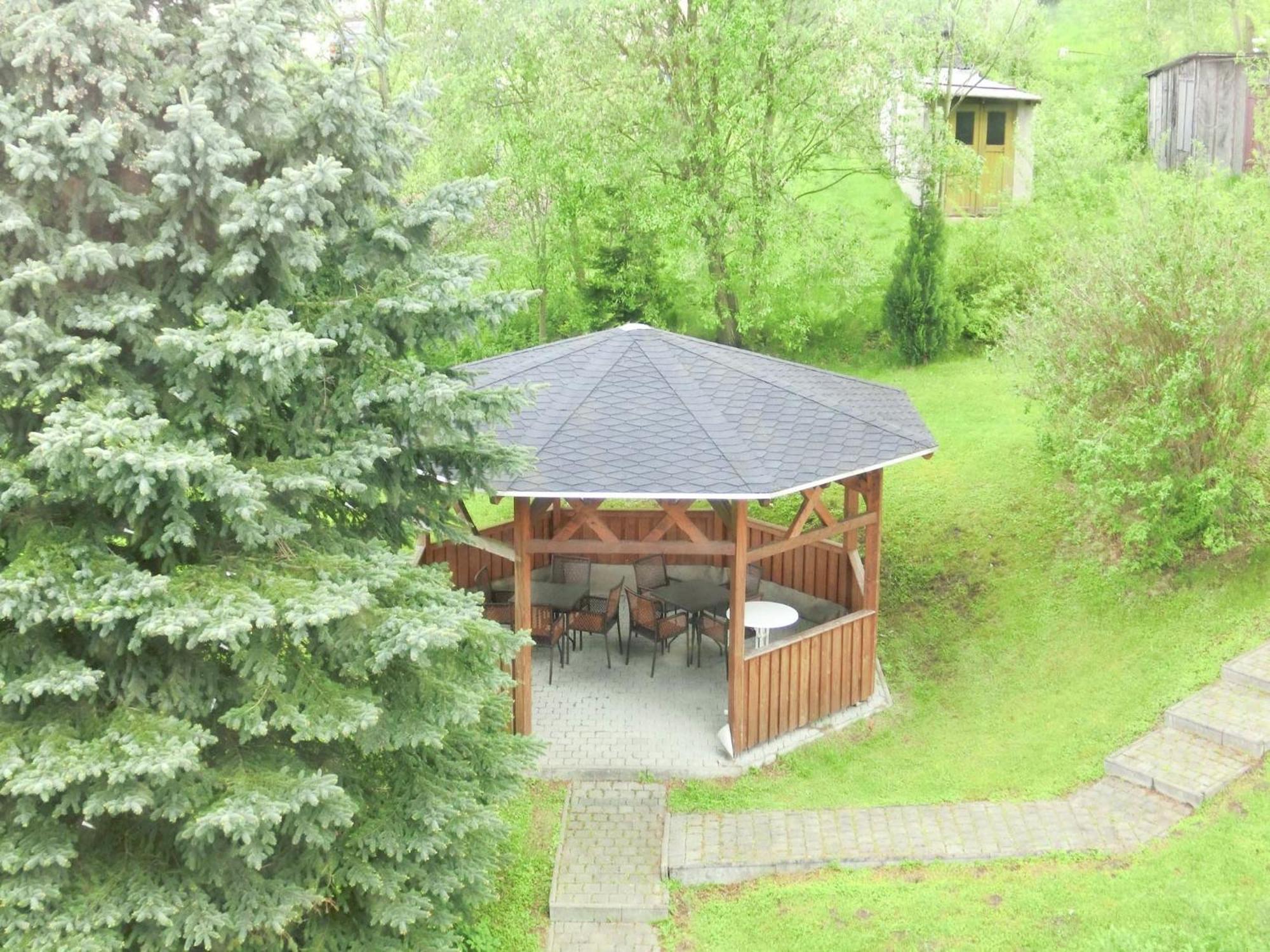 Alluring Villa In Grunhainichen Borstendorf With Garden Leubsdorf Buitenkant foto